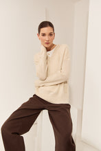 Load image into Gallery viewer, MARLOW CASHMERE V-NECK SHELL