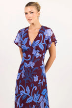 Load image into Gallery viewer, AMONG THE BRAVE CHARIOT BURGUNDY BLUE FLORAL FLUTTER SLEEVE MAXI DRESS