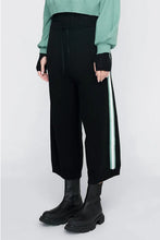 Load image into Gallery viewer, TAYLOR CONTRAST CROPT CONTENTMENT PANT BLACK/MINERAL/IVORY