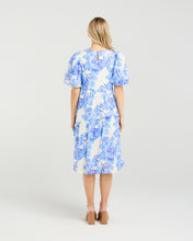 Load image into Gallery viewer, ET ALIA BECKS DRESS LAVENDER GARDEN