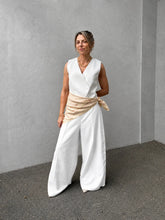 Load image into Gallery viewer, DARK HAMPTON THE BURNETT SILK SCARF