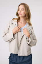 Load image into Gallery viewer, MARLOW EVEREST JACKET OYSTER
