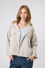Load image into Gallery viewer, MARLOW EVEREST JACKET OYSTER