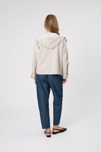 Load image into Gallery viewer, MARLOW EVEREST JACKET OYSTER