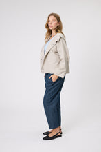 Load image into Gallery viewer, MARLOW EVEREST JACKET OYSTER