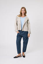 Load image into Gallery viewer, MARLOW EVEREST JACKET OYSTER
