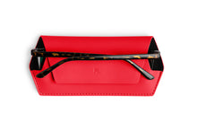 Load image into Gallery viewer, FOX &amp; LEO GLASSES CASE RED
