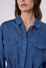 Load image into Gallery viewer, MARLOW FRESCO JACKET MID WASH