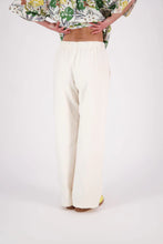 Load image into Gallery viewer, NES GIN PANT BUTTERCREAM