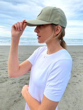 Load image into Gallery viewer, DARK HAMPTON THE PALM BREEZE CAP