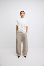 Load image into Gallery viewer, GREGORY MAVIS TEE STUCCO WITH RUFFLE TRIM