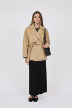 Load image into Gallery viewer, MARLOW GROVE WOOL COAT HONEY