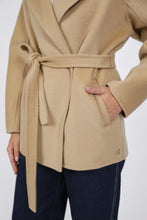 Load image into Gallery viewer, MARLOW GROVE WOOL COAT HONEY