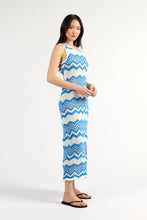 Load image into Gallery viewer, TUESDAY HORIZON DRESS BLUE CHEVRON