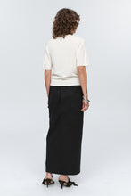 Load image into Gallery viewer, MARLE HUGO CARDIGAN