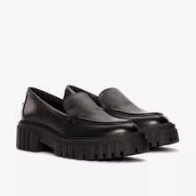 Load image into Gallery viewer, CLARKS PAGE LOAFER BLACK LEATHER