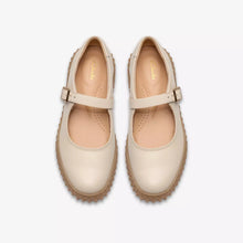 Load image into Gallery viewer, CLARKS TORHILL JANE CREAM LEATHER