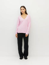Load image into Gallery viewer, JHL V NECK LS T CANDY MARLE