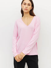 Load image into Gallery viewer, JHL V NECK LS T CANDY MARLE