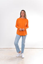 Load image into Gallery viewer, BRIDGE &amp; LORD QUEEN ESSENTIAL CURVED HEM PAPAYA
