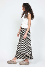 Load image into Gallery viewer, LEO + BE BALM SKIRT BLACK
