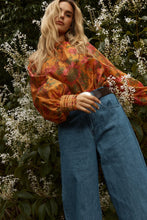 Load image into Gallery viewer, FATE + BECKER PANAMA TOP ORANGE FLORAL