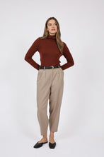 Load image into Gallery viewer, MARLOW LIGNE TAPERED PANT ECRU