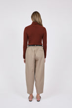 Load image into Gallery viewer, MARLOW LIGNE TAPERED PANT ECRU