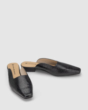 Load image into Gallery viewer, CHAOS & HARMONY LUCIA FLAT BLACK CROC
