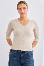 Load image into Gallery viewer, MIA FRATINO WREN RIB VEE