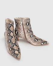 Load image into Gallery viewer, COMING THIS WEEK | CHAOS & HARMONY NIGHTFALL BOOT NATURAL SNAKE
