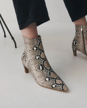 Load image into Gallery viewer, COMING THIS WEEK | CHAOS & HARMONY NIGHTFALL BOOT NATURAL SNAKE