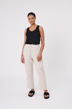 Load image into Gallery viewer, MARLOW NOTO LINEN TANK BLACK