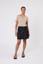 Load image into Gallery viewer, MARLOW NOTO LINEN TEE TAUPE