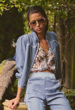 Load image into Gallery viewer, ONCE WAS AURORA REVERSIBLE JACKET PETINOS FLOROS/BLUE ASH