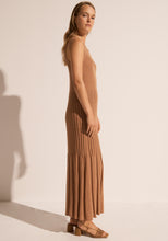 Load image into Gallery viewer, POL MAUI TANK DRESS TOFFEE
