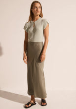Load image into Gallery viewer, POL CLESE BIAS SKIRT KHAKI
