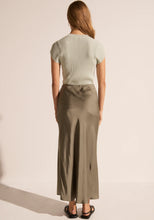 Load image into Gallery viewer, POL CLESE BIAS SKIRT KHAKI

