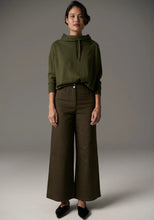 Load image into Gallery viewer, POL BEECH DRAWCORD KNIT KHAKI