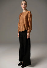 Load image into Gallery viewer, POL RHEA PINTUCK TOP TOFFEE