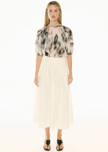 Load image into Gallery viewer, POL DOYLE DENIM SKIRT ECRU