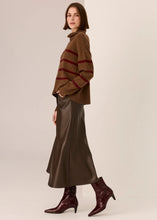 Load image into Gallery viewer, POL ASTOR STRIPE KNIT TOFFEE/WINE