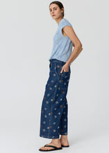 Load image into Gallery viewer, POL ROSIN CABLE KNIT BLUE