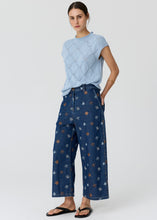 Load image into Gallery viewer, POL ROSIN CABLE KNIT BLUE