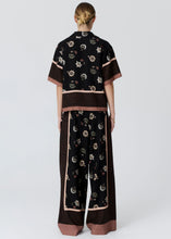 Load image into Gallery viewer, POL TRELLIS SHIRT SCARF PRINT