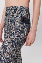 Load image into Gallery viewer, MARLOW PACE 7/8 LEGGING JASMINE PRINT