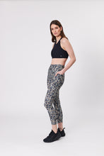 Load image into Gallery viewer, MARLOW PACE 7/8 LEGGING JASMINE PRINT