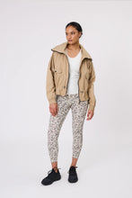 Load image into Gallery viewer, MARLOW PACE 7/8 LEGGING PEBBLE PRINT