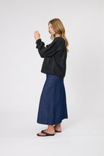 Load image into Gallery viewer, MARLOW POINTE BLOUSE BLACK