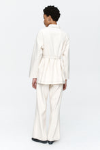 Load image into Gallery viewer, MARLE RAFFERTY JACKET ECRU